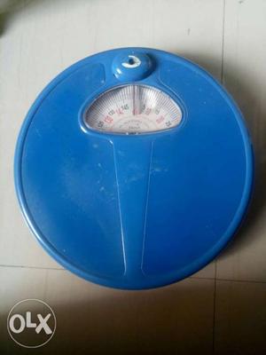 Weighing scale - manufactured by sknol. Accurate
