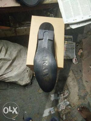 Black Trax Shoe