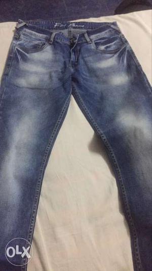 F21 jeans for men size 32 blue wash color