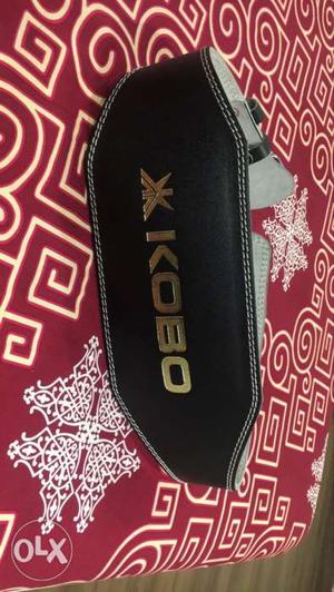 Gym lifting kobo belt with 6 inch paded support