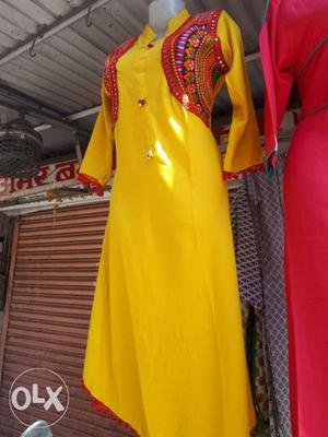 Kurti yellow attached coti