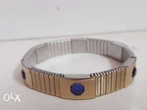 Magnetic bracelet for bp (blood pressure) made in