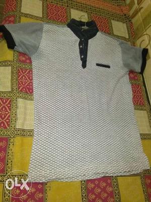 Mens T-shirt Grey Color Size- S (small) Price