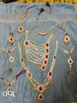 Royal bridal jewellery