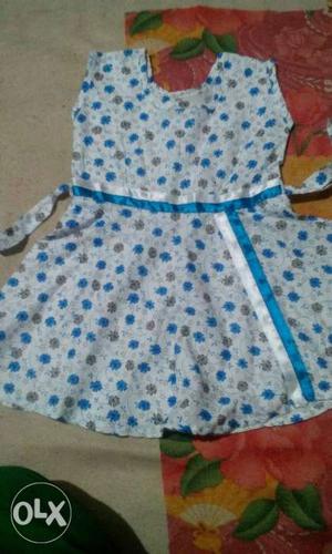 Urjent sell 2yrs new cotton dress each one 70