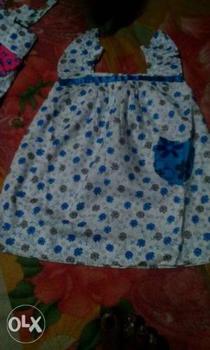 Urjent sell1yr child fully new cotton dress each