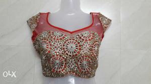 Women's Silver And Red Cap-sleeved Crop Top