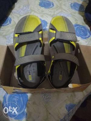 Yellow-and-black Hiking Sandals
