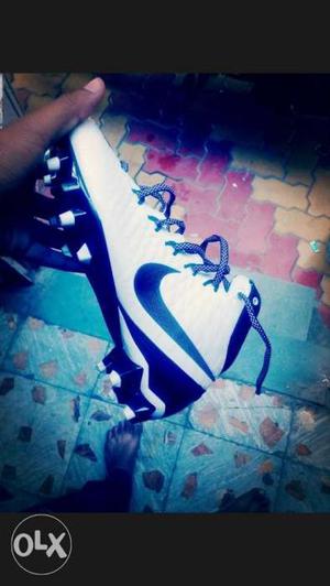 football shoes 7 no