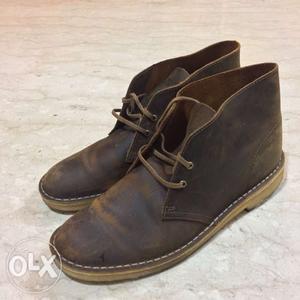 Clarks originals desert boots. Size UK9.