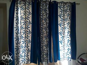 Curtains very good condition not used much 400