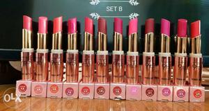 Lakme lipstick 9 to 5 Rs 250 each