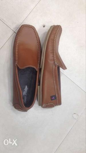 Louis phillipe.. Leather loafer.. at cheap