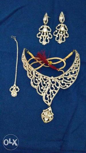 NEW!!!American diamonds princess necklace set.