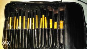Professional makeup brush limited stock at best