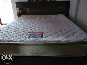 Queen size bed & 8" inch Kurl On Spring coil