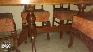 6 chair Dinning table in teakwood