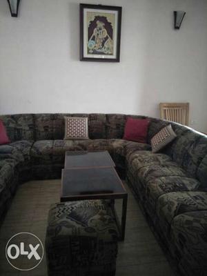 A comfortable sofa dimension 10 feet *10 Price