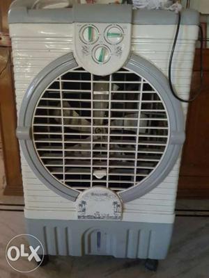 Air cooler in very neat condition 1 month used