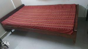Bed (teak wood) 6.8 x 4 ft.10 yrs old.With