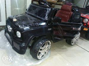 Black Ride-on Toy Car jeep for kids Merk concept for kids