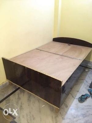 Double bed-wooden box bed in totally new(3