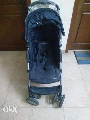 Graco Stroller - Mirage gently used in good condition bought