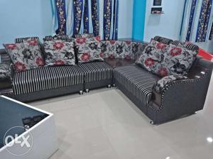 Hi This sofaset is just 10months old.. look like