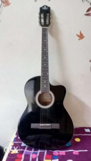Pluto HW39C-201BK Medium Cutaway Acoustic Guitar,