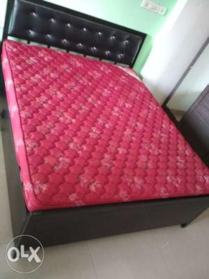 Queen Size Iron Bed with Kurl On Soft Orthopedic