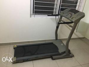 Treadmill, Gently Used, heavy weight capacity