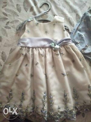 Baby girl dress for age 18months to 1year.