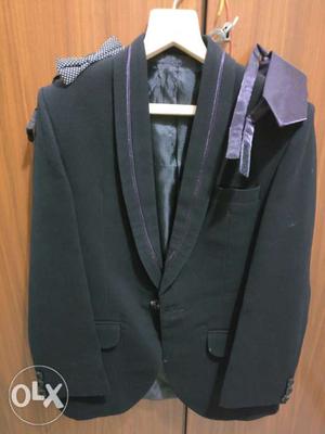 Branded (Raymond's) 3 piece suit that includes