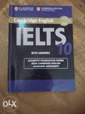 Cambridge English IELTS 10 With Answers Textbook