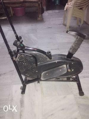 Fitness cycle in very good condition.