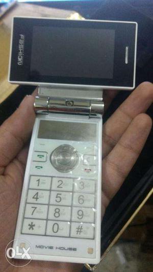Flip Mobile With Roatating Screen With Tv Dual Sim New