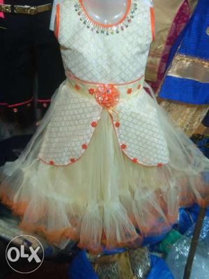 New frok 1 year to 11 year. Girl size available