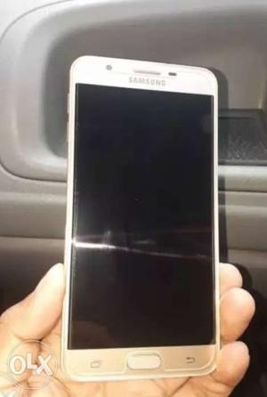 Samsung j7 prime one year old ok condition all