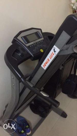 Treadmill 4 year old working condition