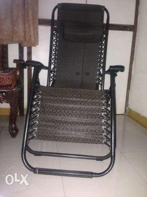 Aaram Chair
