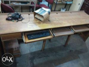 Computer furniture in excellent condition, width