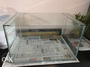 Fish tank for sell... Size:L-21"W-18"H-17"No accessories.