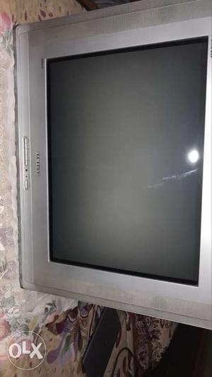 29 inch samsung flat screen tv in good condition.