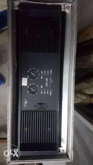 Black And Gray Car Amplifier