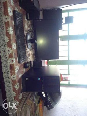 Black Computer Desktop Set