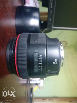 Canon 85mm 1.2 mint condition