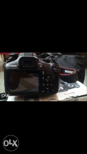 Canon  d with 55 mm lance in good quality...