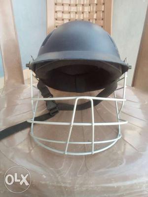 Cricket Helmet adjustable size