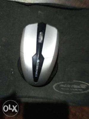 Grey And Black Cordless Mouse