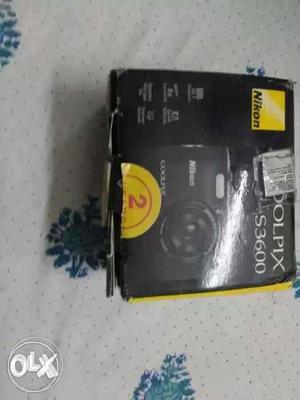 Nikon camera with 8gb memory card.new nd good